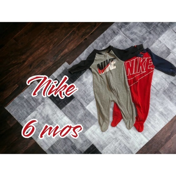 Nike lot (2) one piece footed 6 mos Preowned nike logo - Picture 1 of 12